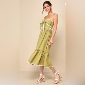 Lulus Delightful Design Light-Green Polka Dot Midi Dress With Pockets - Small